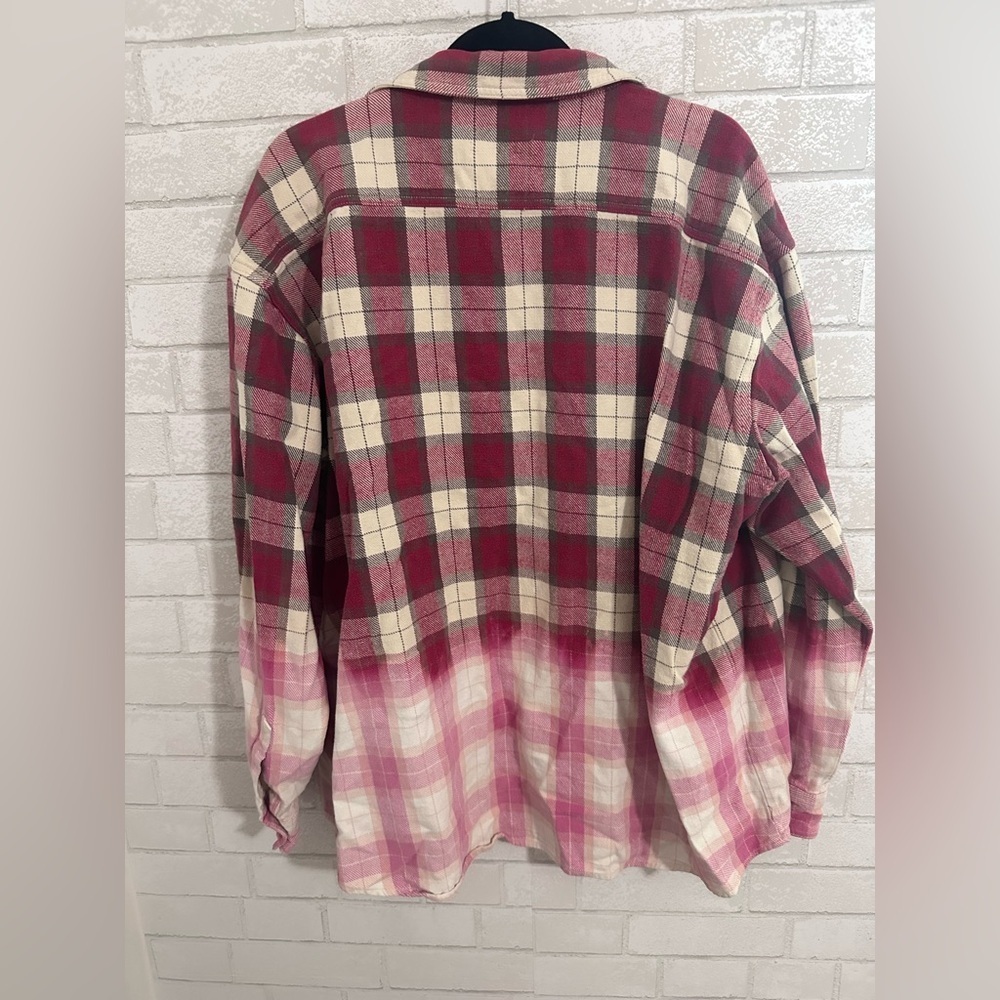 Red White & Pink Plaid Flannel Shirt Bleach Dyed Effect  Pockets Boho Sz L 1961 - Picture 4 of 5